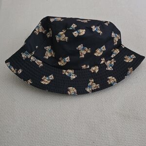 Cute Bucket Hat with Teddy Bear Pattern